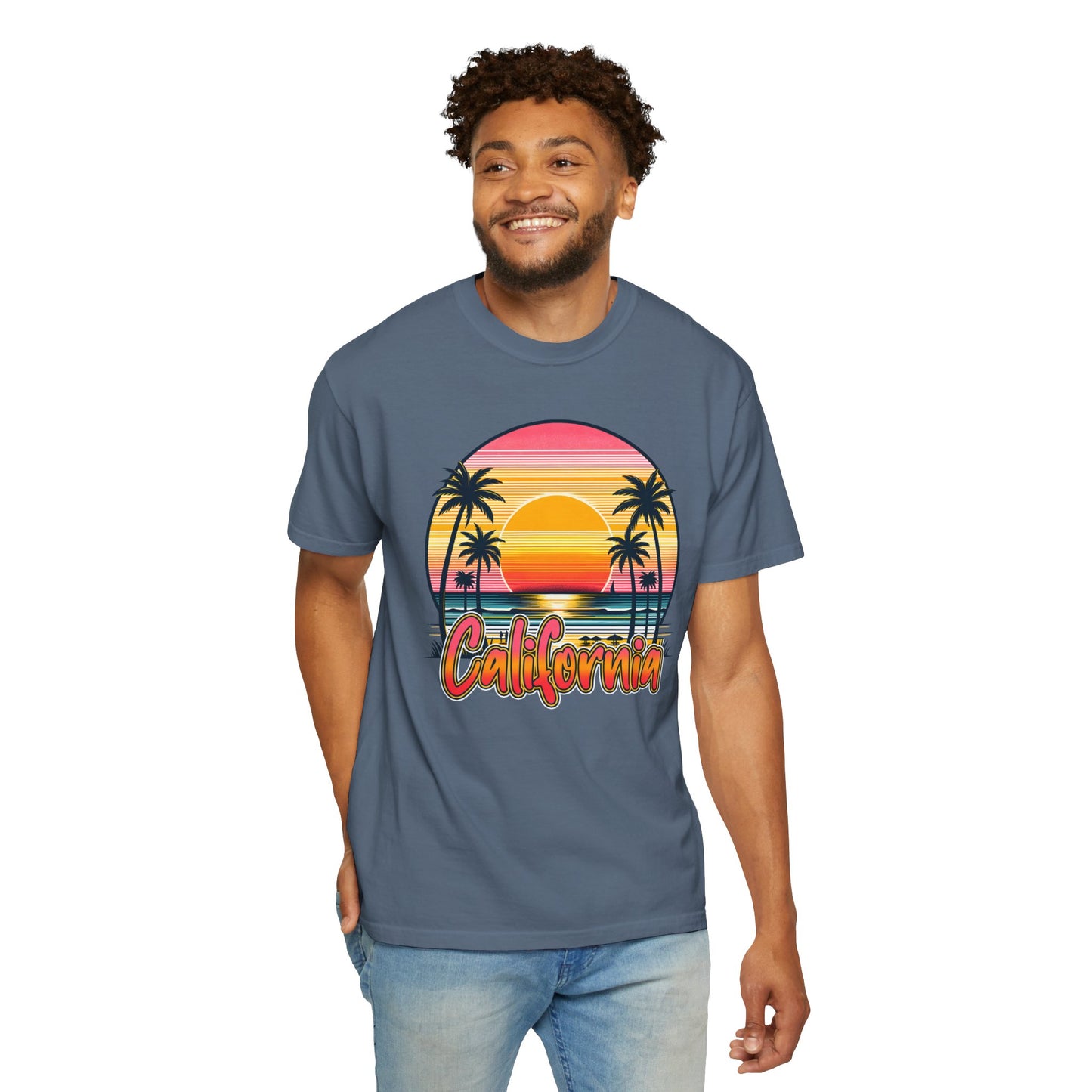 CCalifornia Sunset Palms - Vibrant Beach Vibes T-Shirt