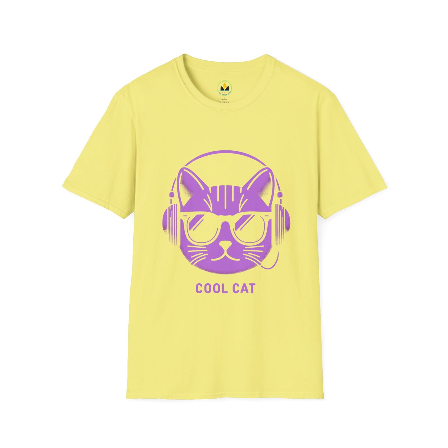 Cool Cat - Halloween Cat with Headphones Unisex Softstyle T-Shirt