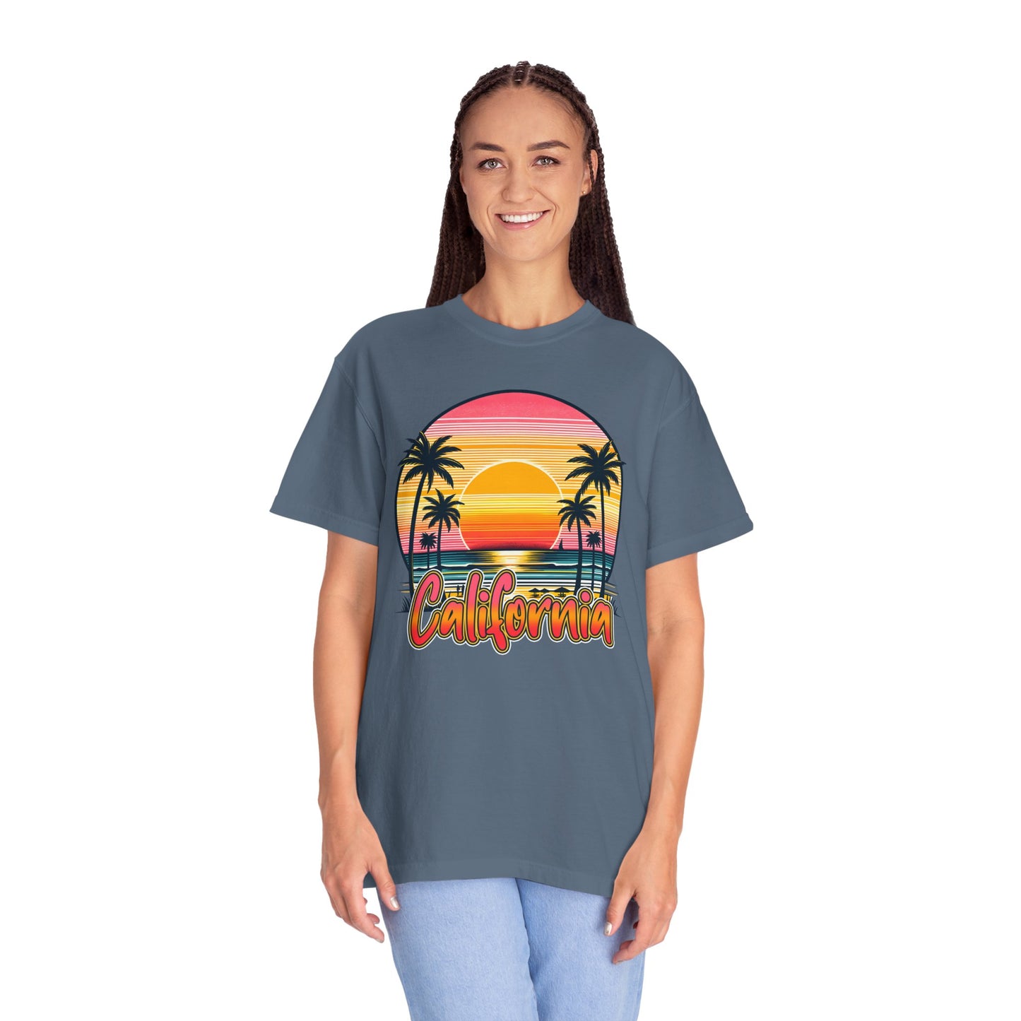 CCalifornia Sunset Palms - Vibrant Beach Vibes T-Shirt