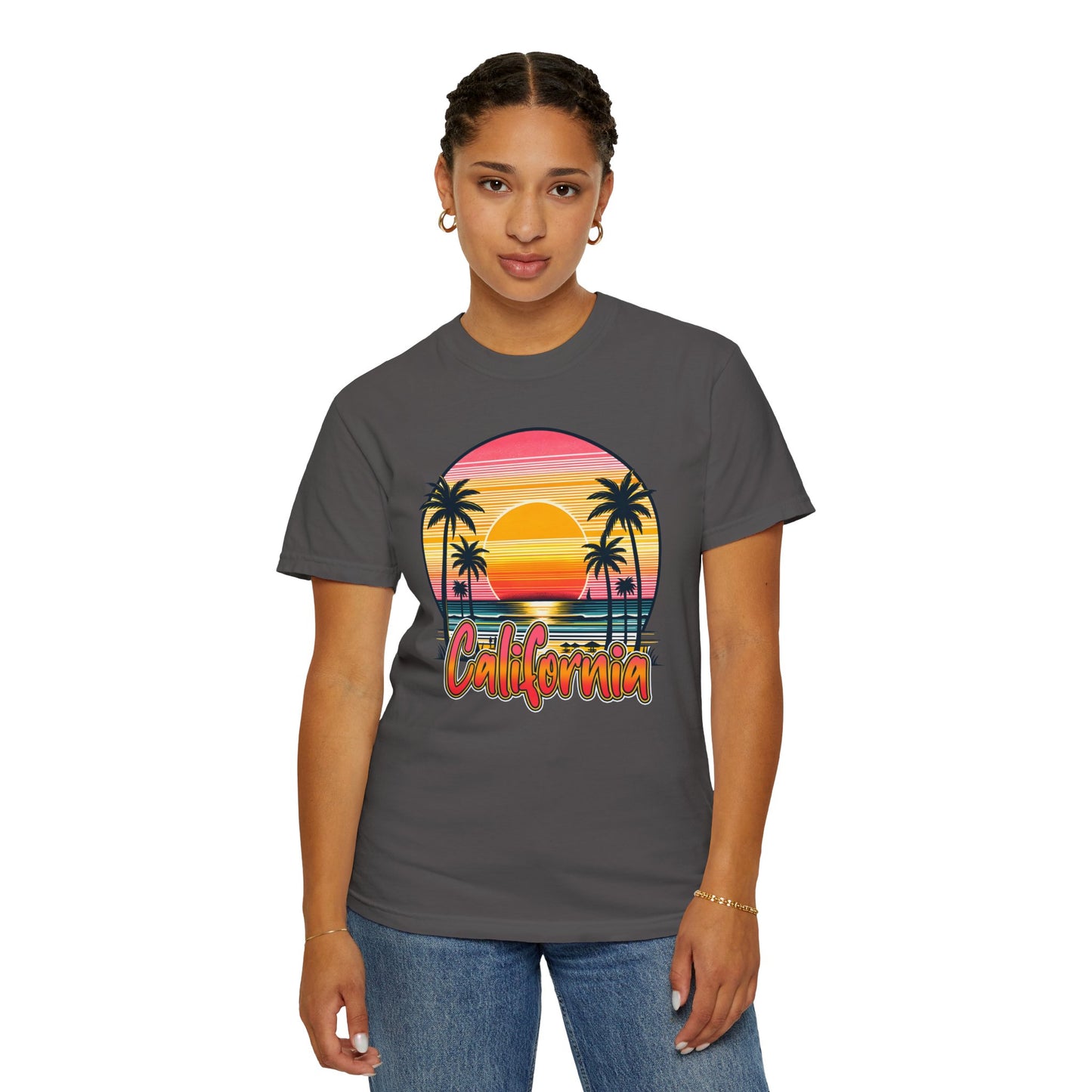 CCalifornia Sunset Palms - Vibrant Beach Vibes T-Shirt