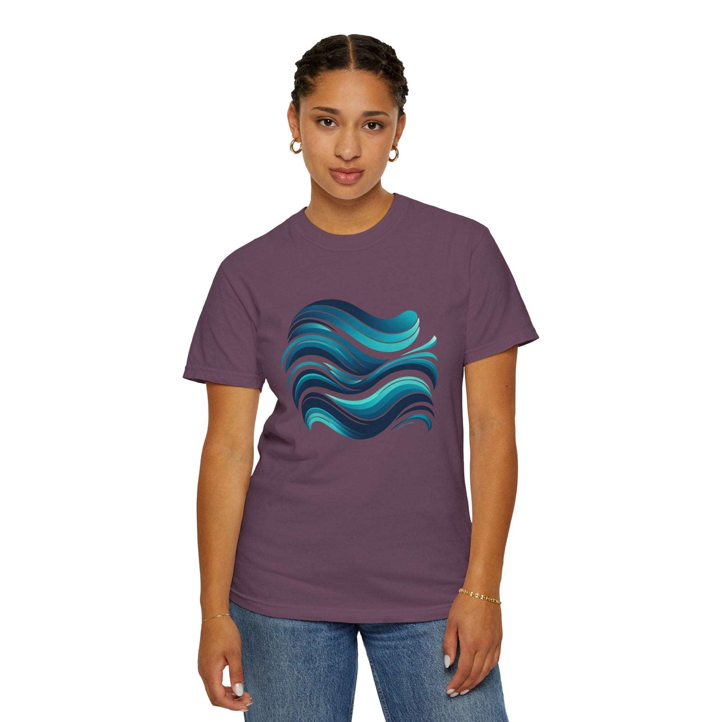 Abstract Ocean Wave T-Shirt Modern Aqua Design Artistic Sea Wave
