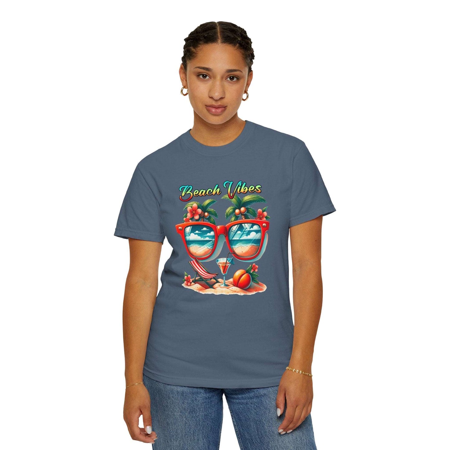 Beach Vibes Tropical T-Shirt: Summer-Ready Apparel with Unique Sunglasses & Palm Tree Design