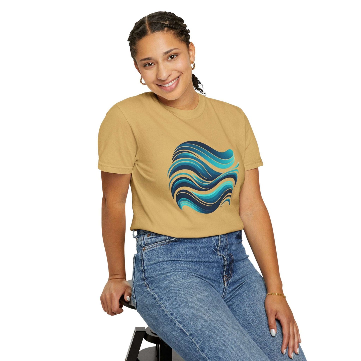 Abstract Ocean Wave T-Shirt Modern Aqua Design Artistic Sea Wave
