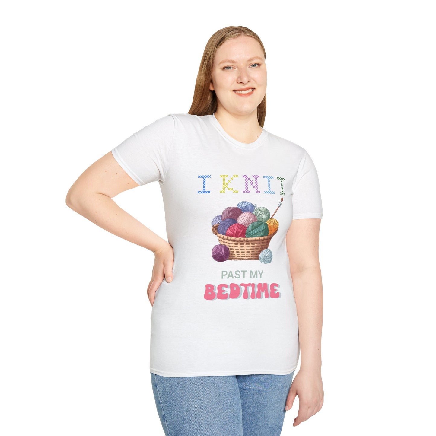 I Knit Past My Bedtime – Funny Yarn Lover T‑Shirt for Obsessive Night‑Owl Knitters