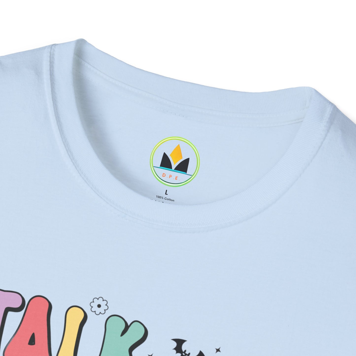 Talk Spooky To Me – Cute Pastel Ghost Halloween T‑Shirt for Spooky Season Lovers