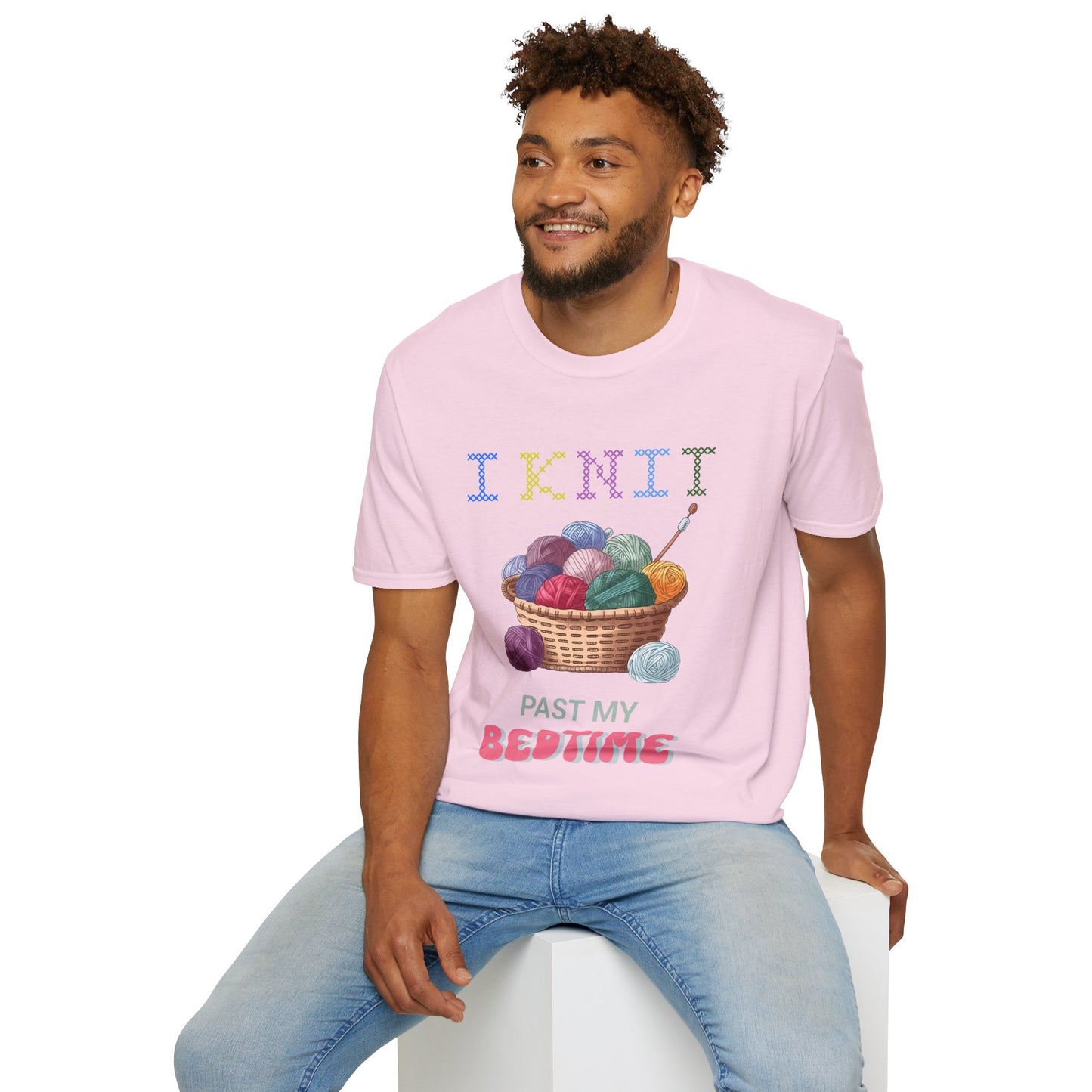 I Knit Past My Bedtime – Funny Yarn Lover T‑Shirt for Obsessive Night‑Owl Knitters
