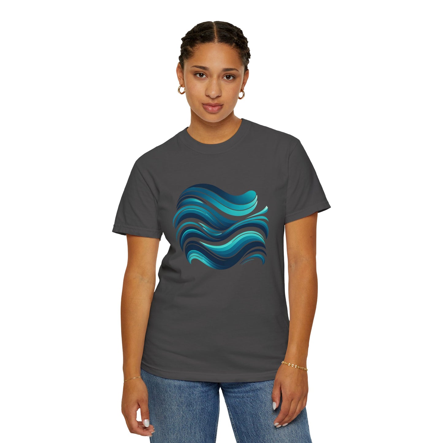 Abstract Ocean Wave T-Shirt  Modern Aqua Design   Artistic Sea Wave
