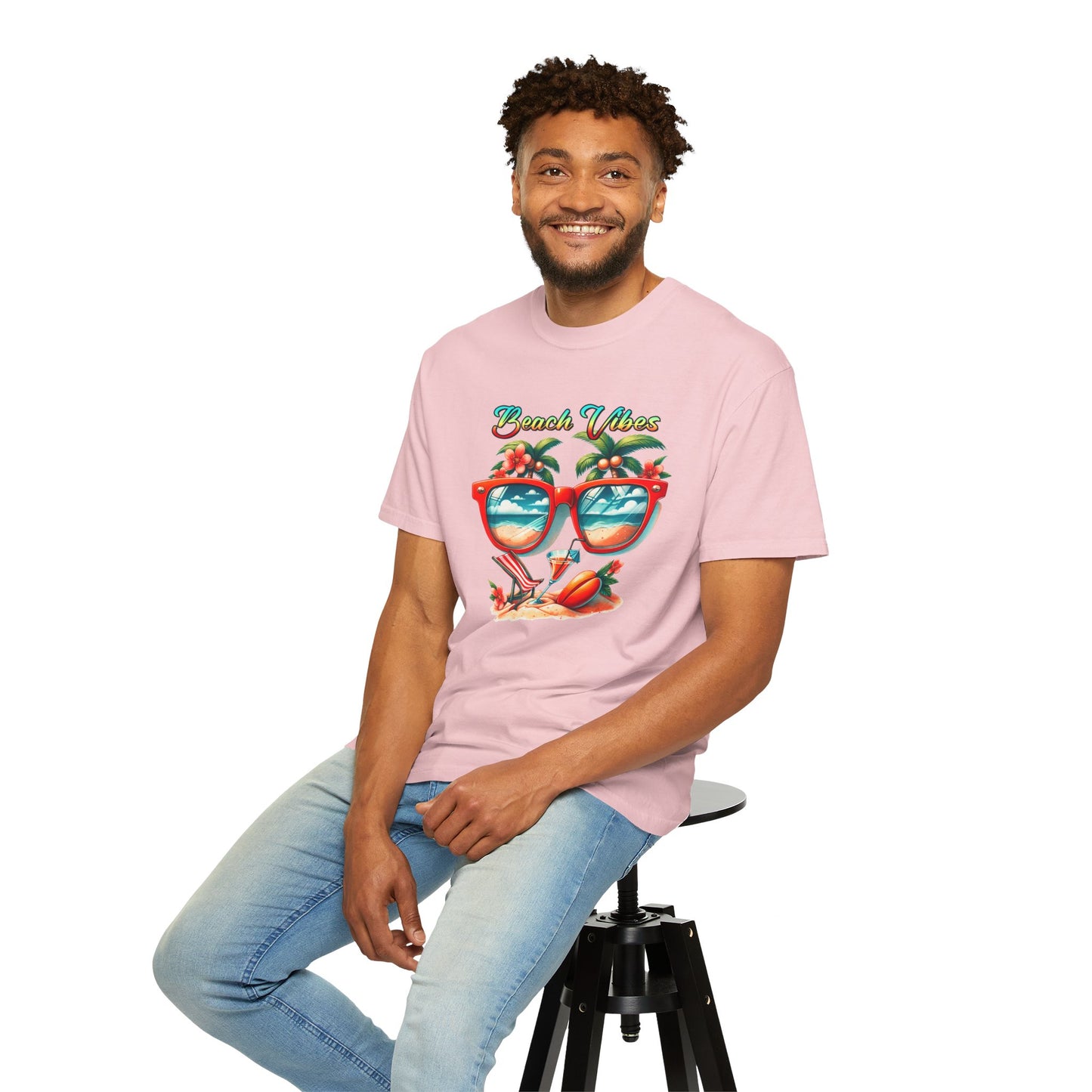 Beach Vibes Graphic Tee – Retro Sunglasses, Palm Trees & Sunset Summer Shirt