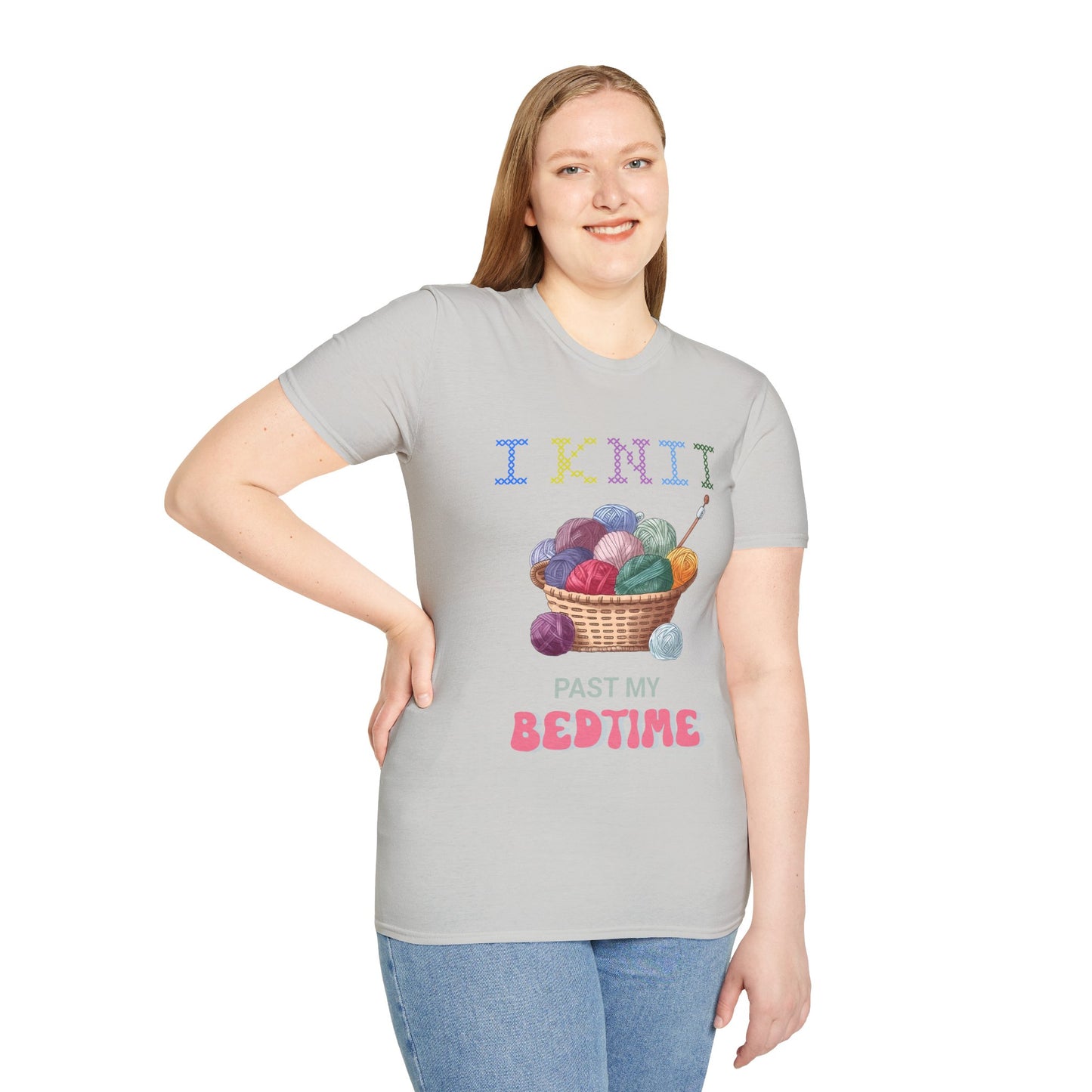 I Knit Past My Bedtime – Funny Yarn Lover T‑Shirt for Obsessive Night‑Owl Knitters