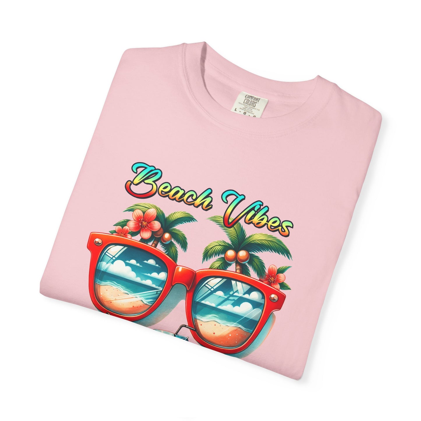 Beach Vibes Graphic Tee – Retro Sunglasses, Palm Trees & Sunset Summer Shirt