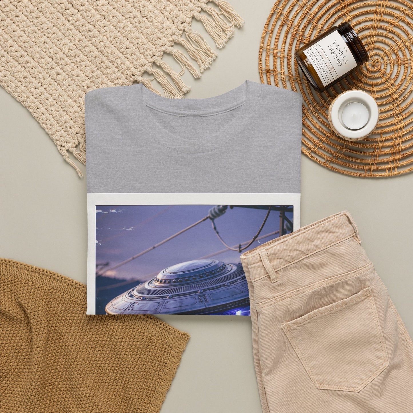 UFO Evidence T-Shirt | Retro Polaroid Alien Sighting Photo