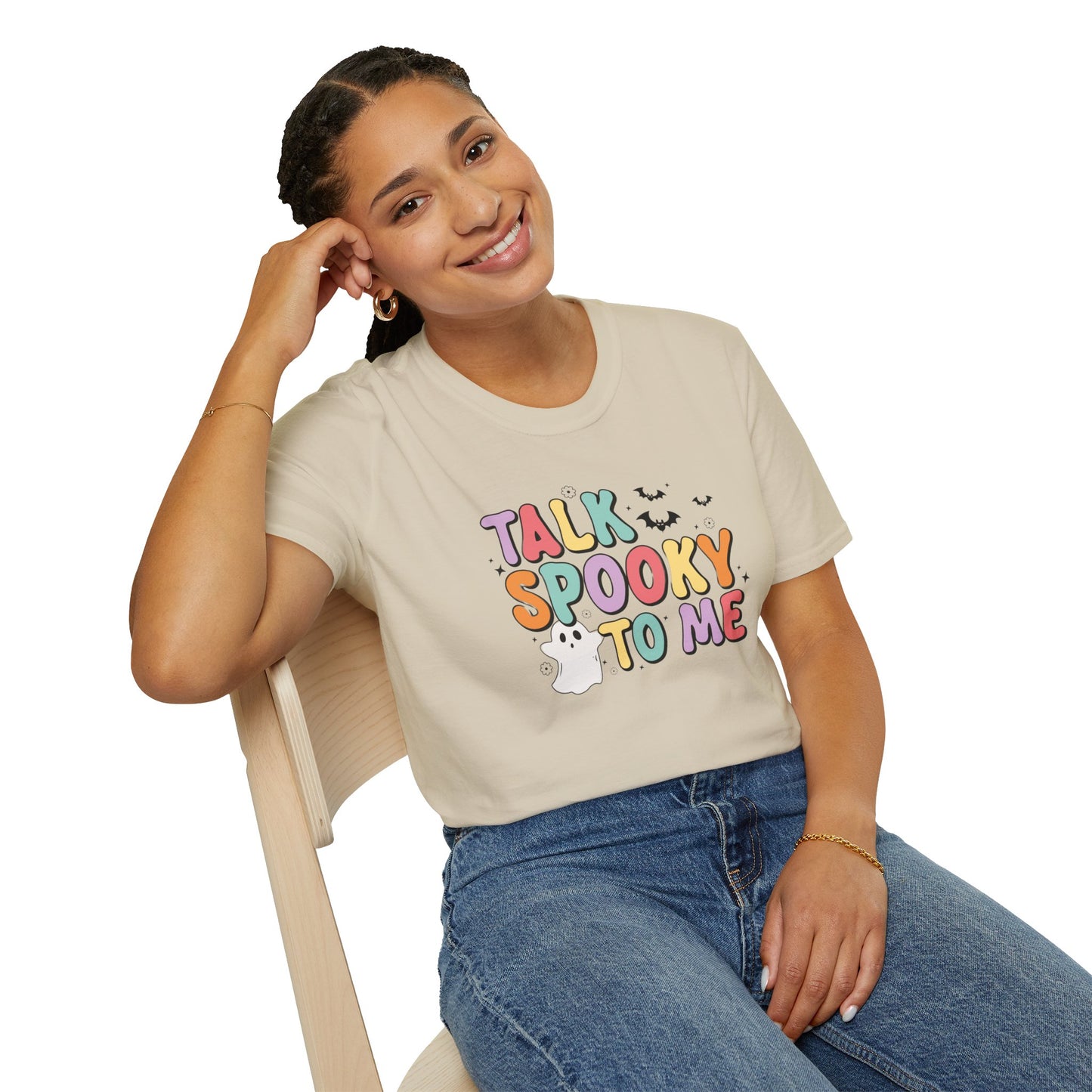 Talk Spooky To Me – Cute Pastel Ghost Halloween T‑Shirt for Spooky Season Lovers