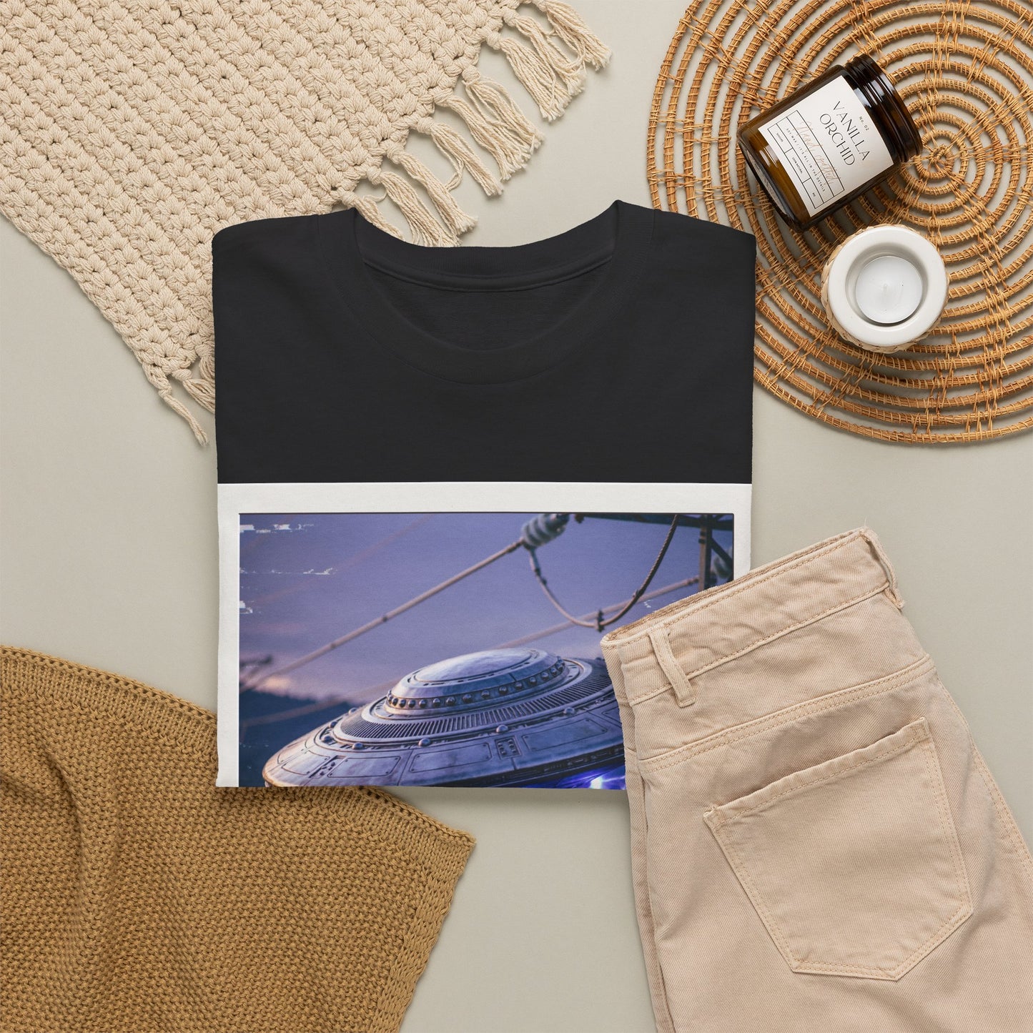 UFO Evidence T-Shirt | Retro Polaroid Alien Sighting Photo