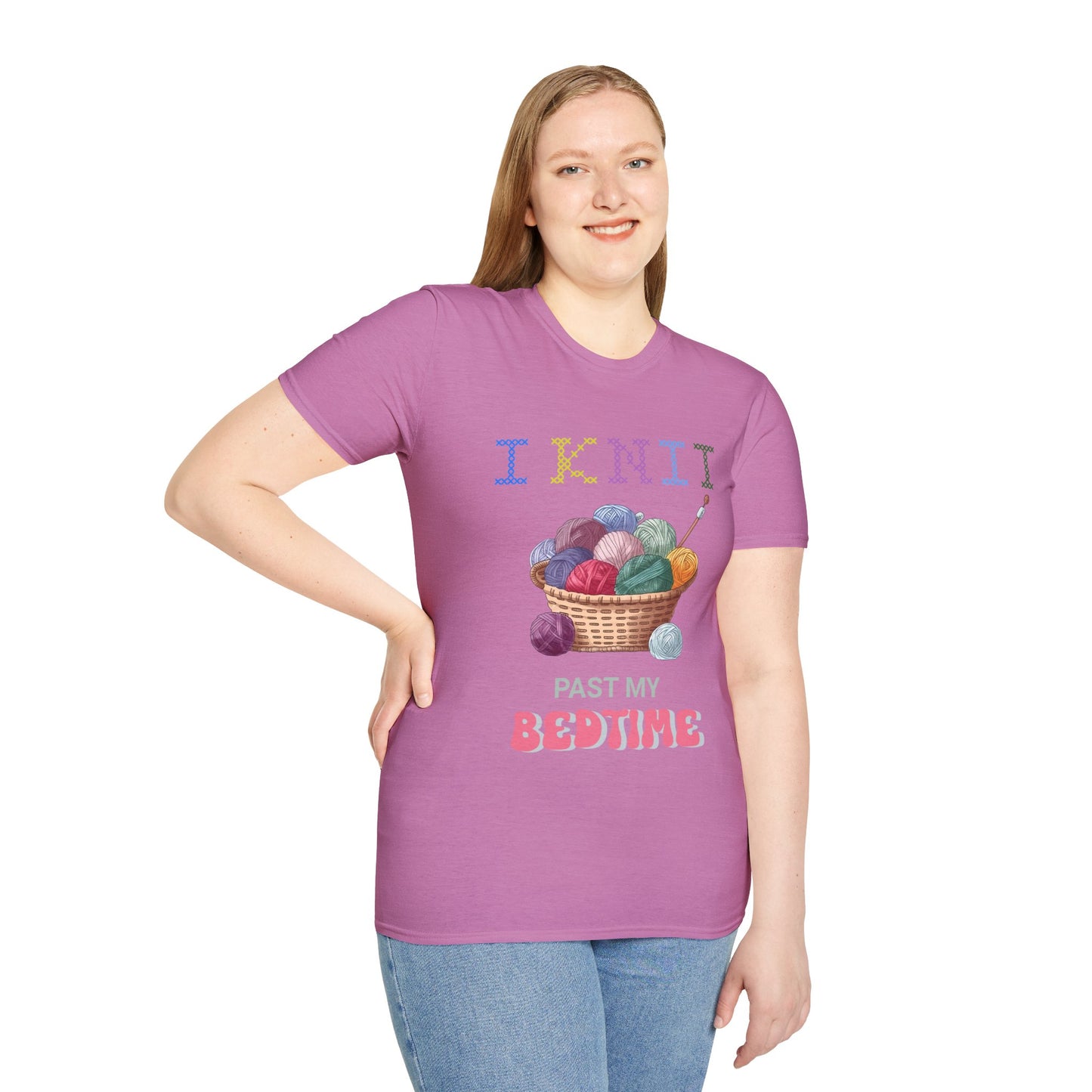 I Knit Past My Bedtime – Funny Yarn Lover T‑Shirt for Obsessive Night‑Owl Knitters