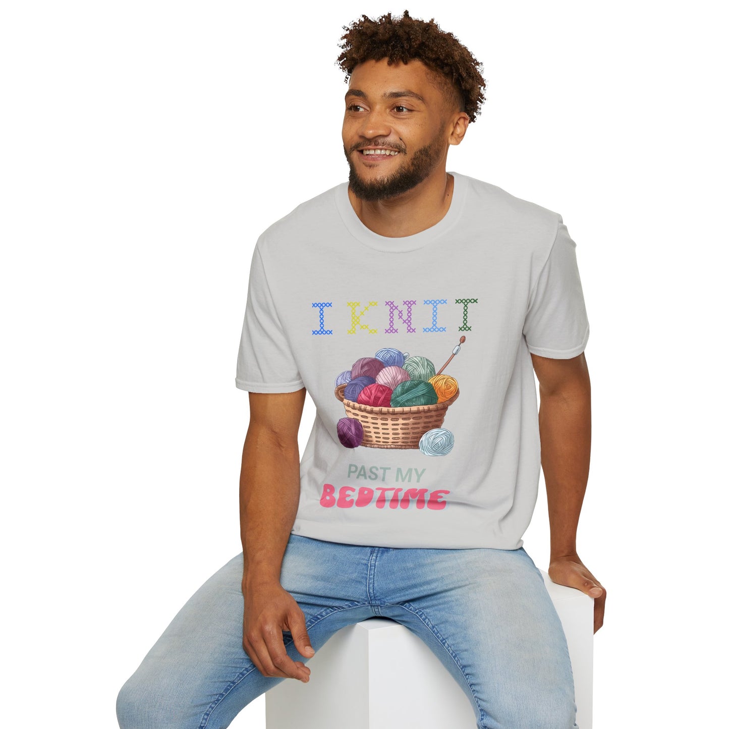 I Knit Past My Bedtime – Funny Yarn Lover T‑Shirt for Obsessive Night‑Owl Knitters
