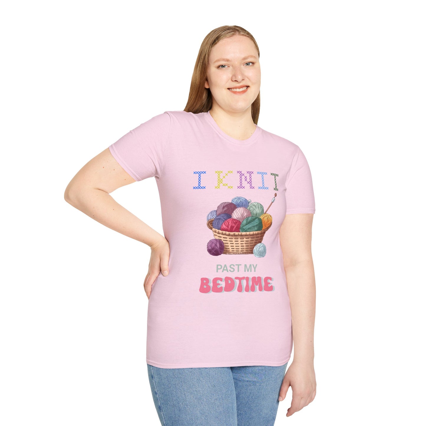 I Knit Past My Bedtime – Funny Yarn Lover T‑Shirt for Obsessive Night‑Owl Knitters