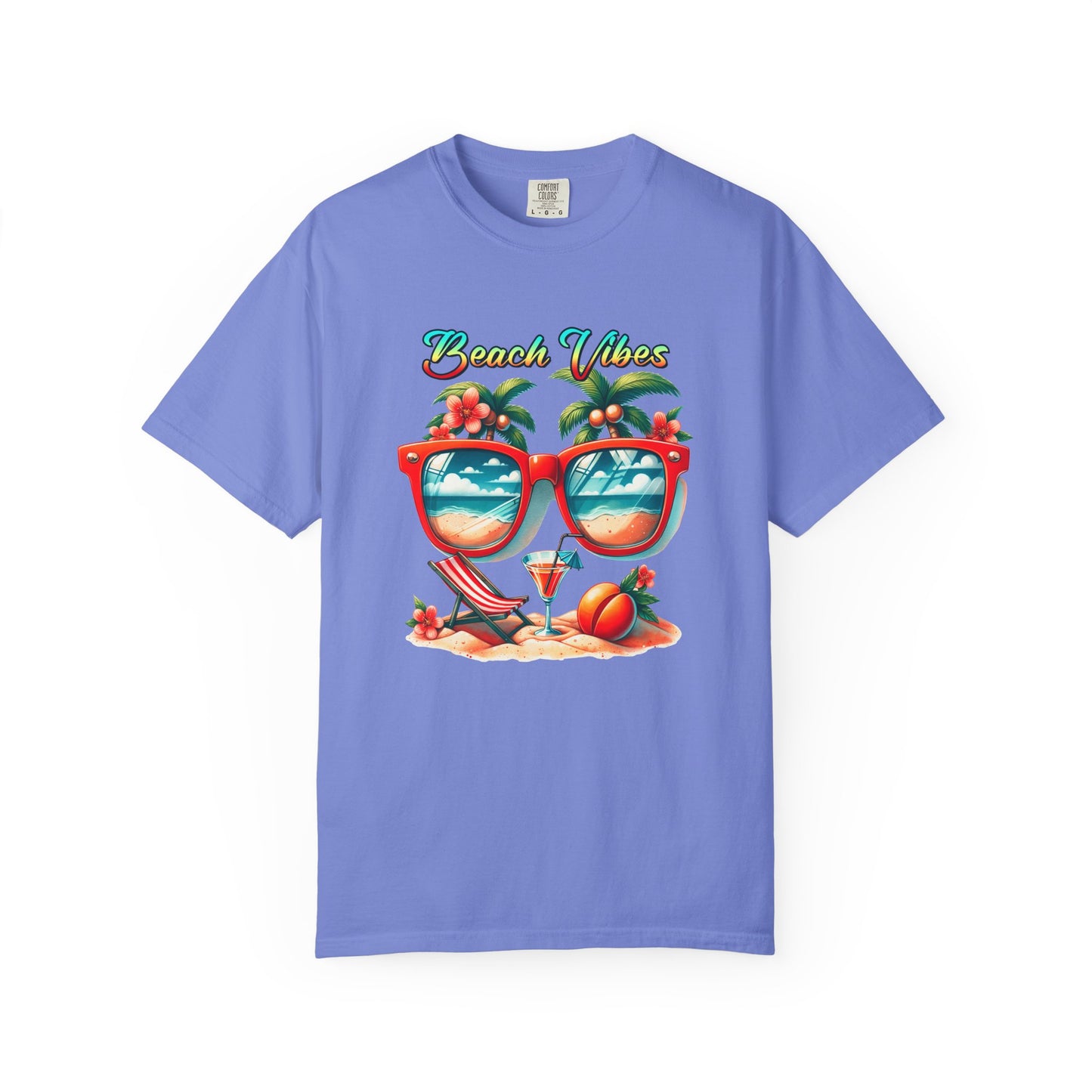 Beach Vibes Graphic Tee – Retro Sunglasses, Palm Trees & Sunset Summer Shirt