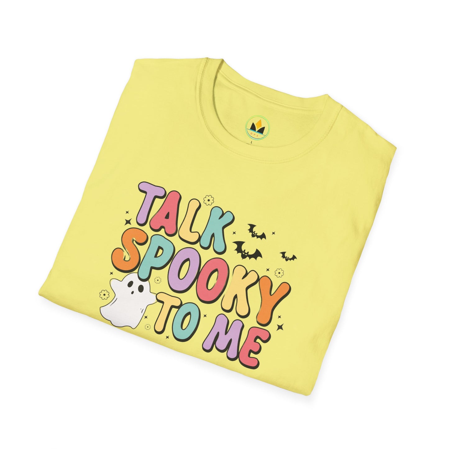 Talk Spooky To Me – Cute Pastel Ghost Halloween T‑Shirt for Spooky Season Lovers