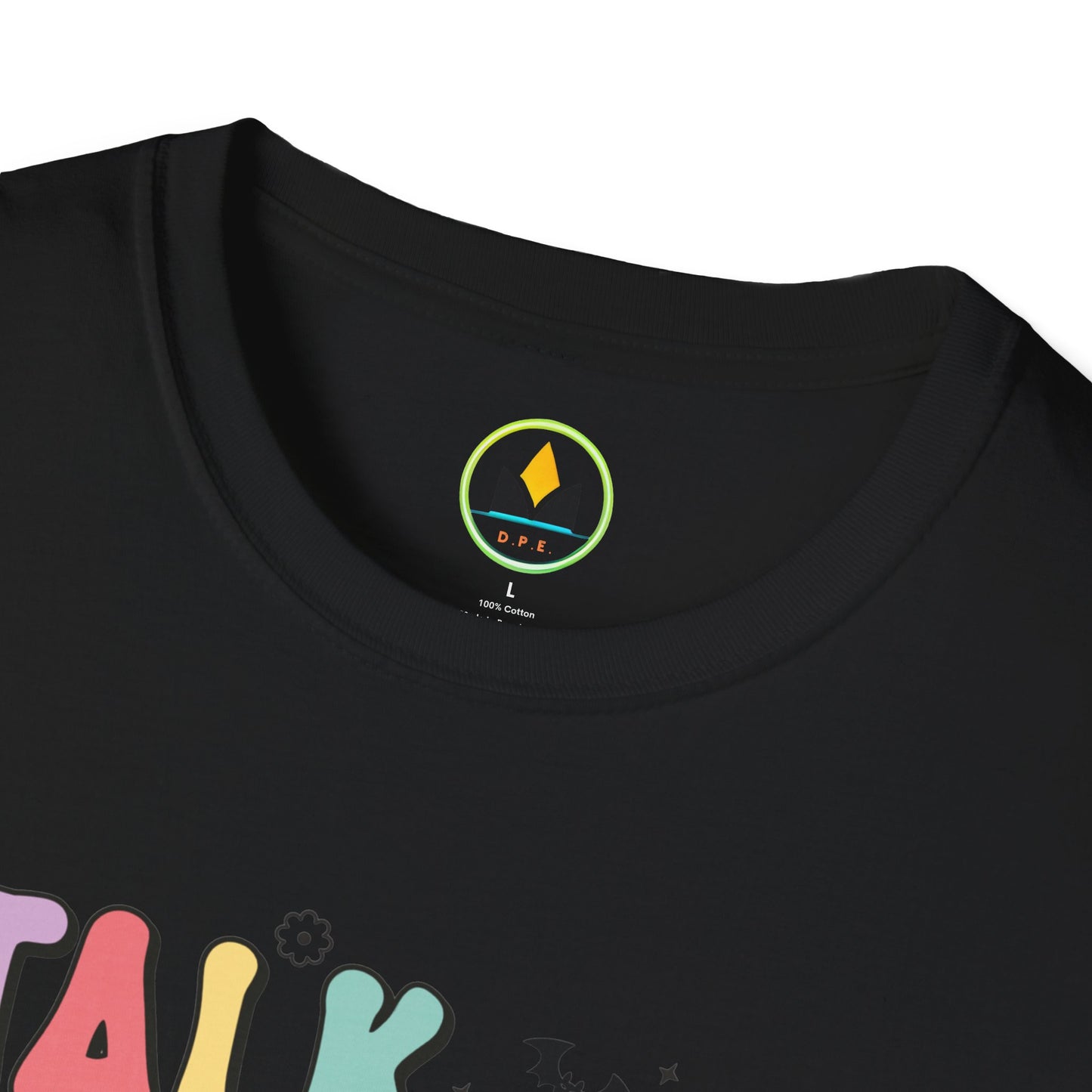 Talk Spooky To Me – Cute Pastel Ghost Halloween T‑Shirt for Spooky Season Lovers