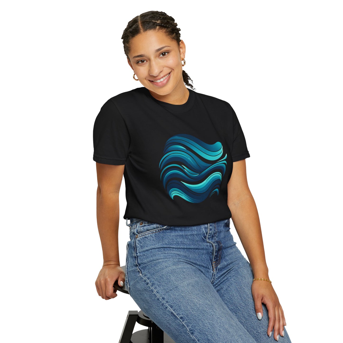 Abstract Ocean Wave T-Shirt  Modern Aqua Design   Artistic Sea Wave