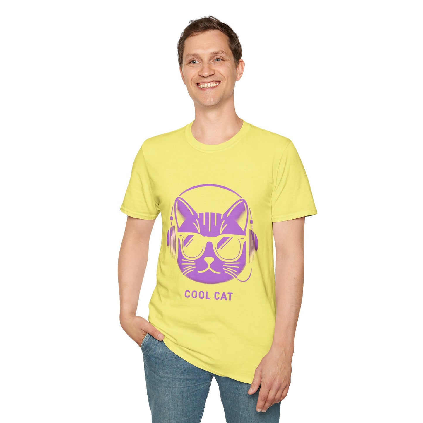 Cool Cat - Halloween Cat with Headphones Unisex Softstyle T-Shirt