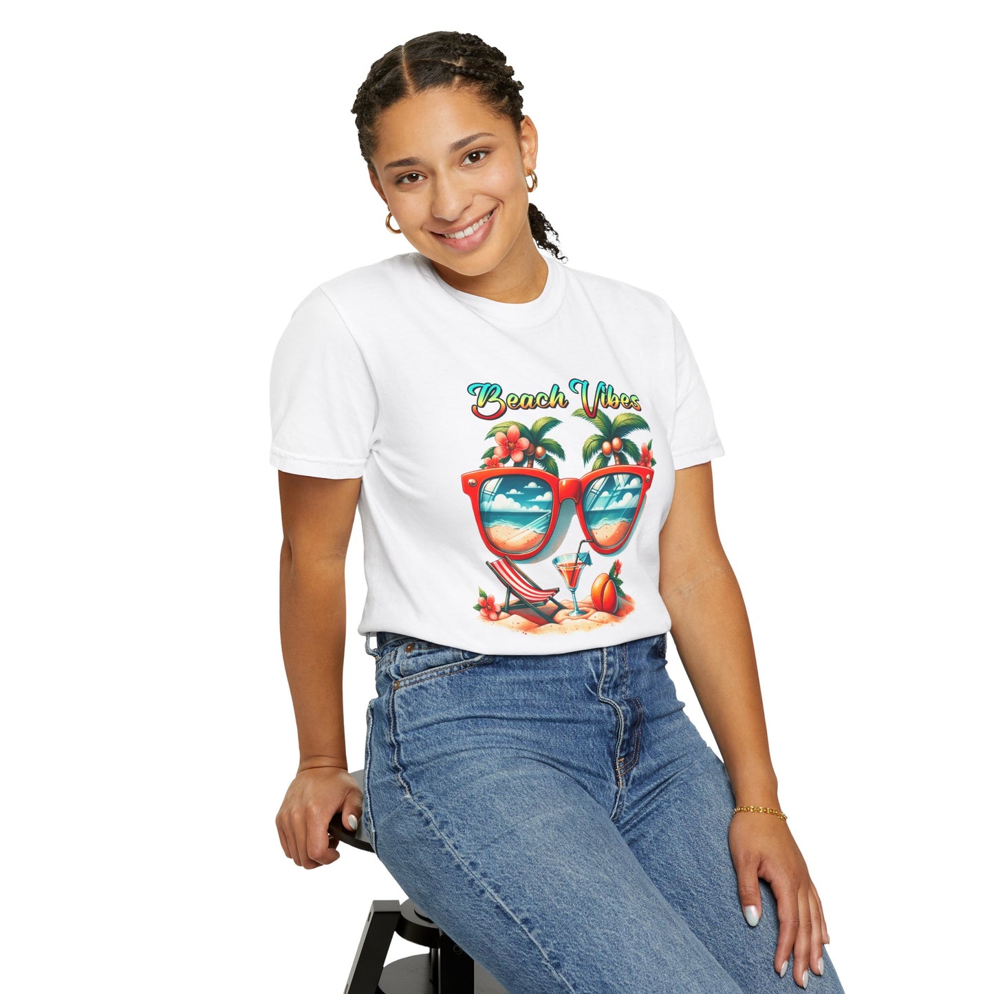 Beach Vibes Graphic Tee – Retro Sunglasses, Palm Trees & Sunset Summer Shirt