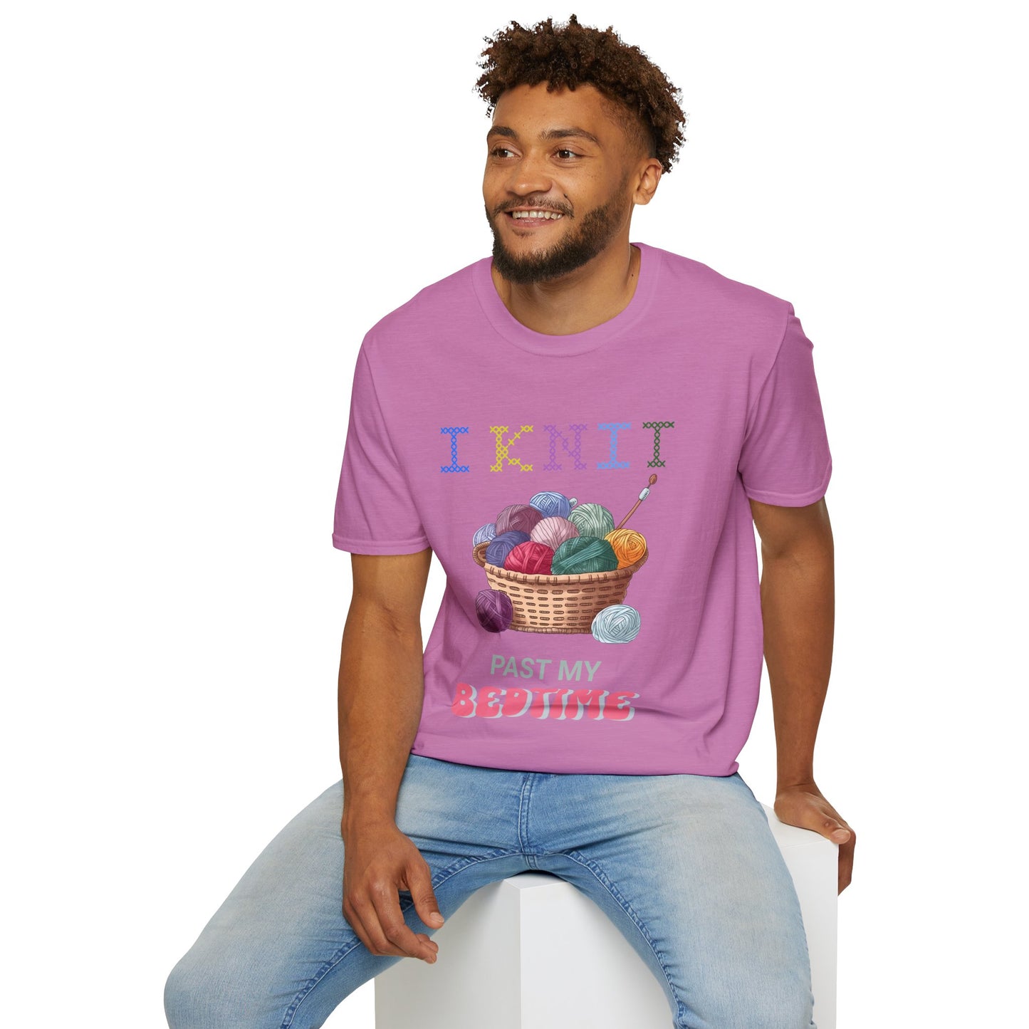 I Knit Past My Bedtime – Funny Yarn Lover T‑Shirt for Obsessive Night‑Owl Knitters