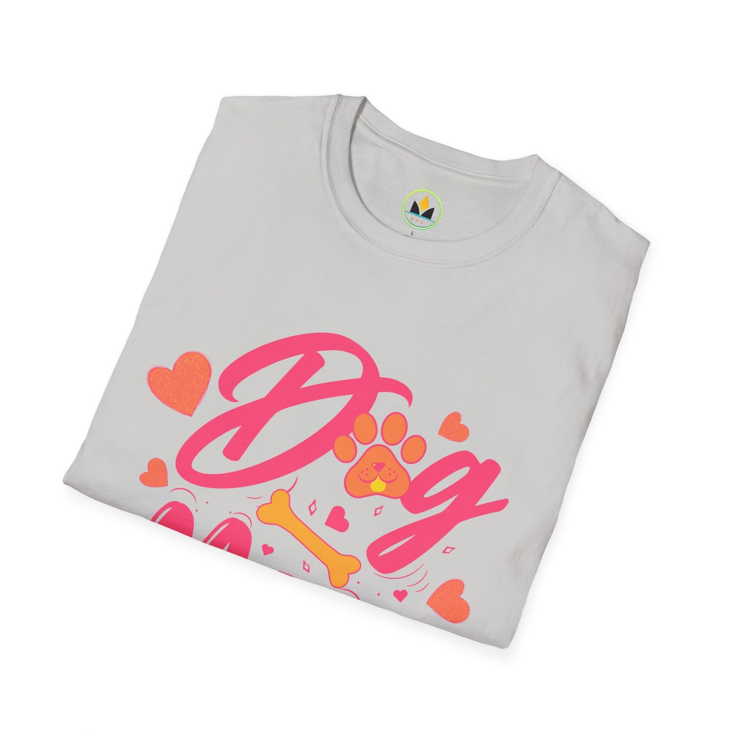 Cute Dog Mom T‑Shirt – Pink Hearts, Paw Print & Bone Graphic for Proud Pup Mamas
