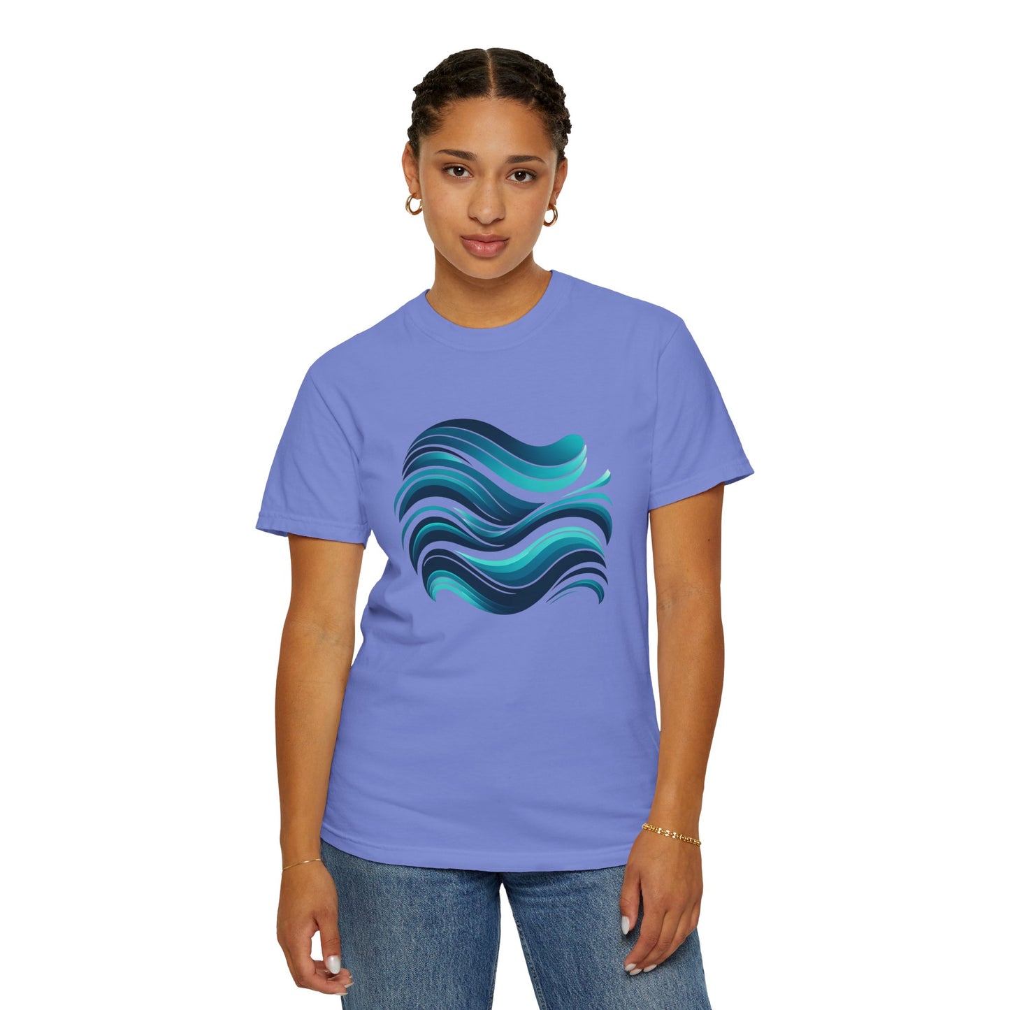 Abstract Ocean Wave T-Shirt  Modern Aqua Design   Artistic Sea Wave